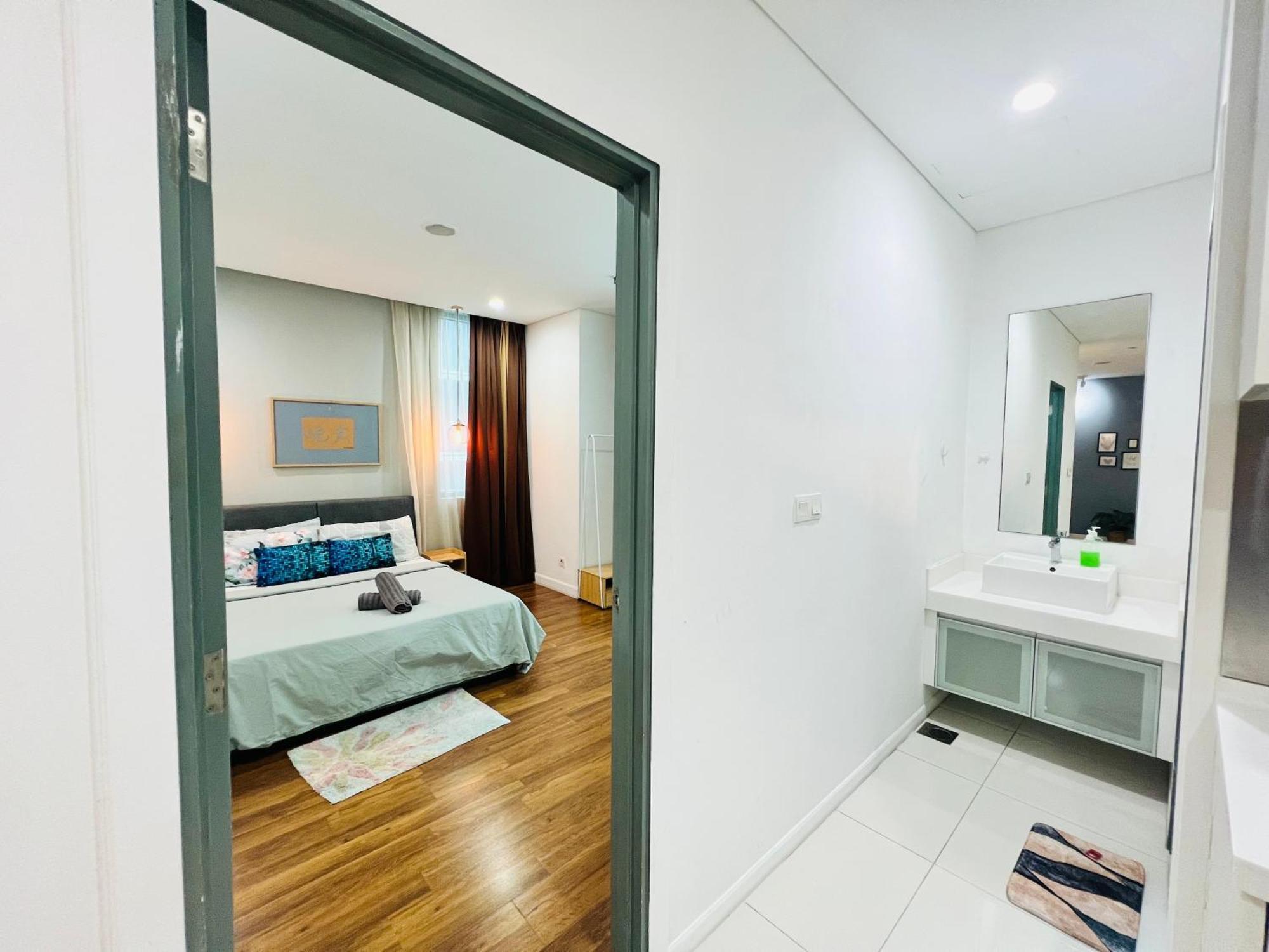 Mercu Summer Suites Klcc By Sweet Home Kuala Lumpur Exterior photo